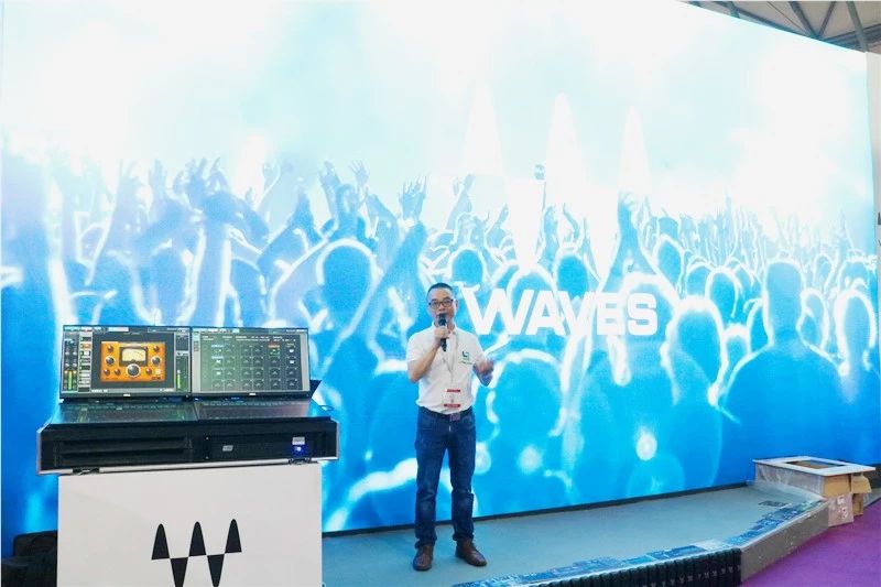 游艇会yth0008董事局主席陈逸