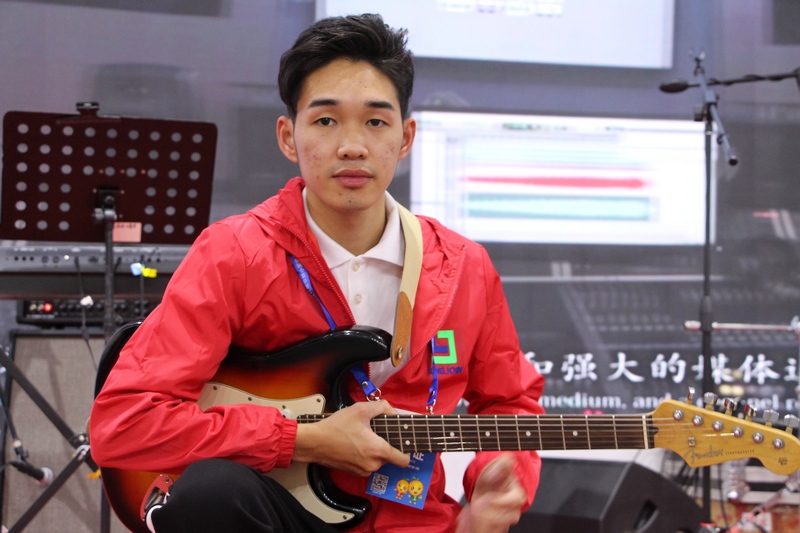 游艇会yth0008乐队 (1).JPG