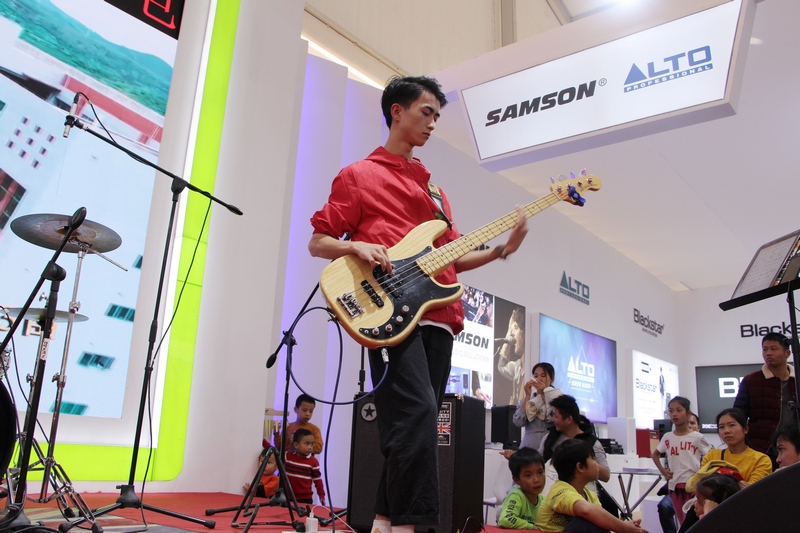 游艇会yth0008乐队 (6).JPG