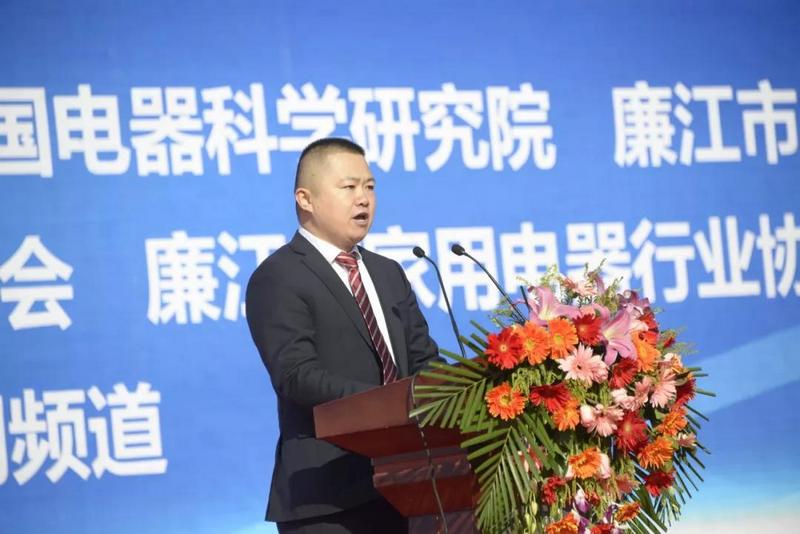 红橙盛会，游艇会yth0008炫彩——游艇会yth0008旗下数十家分公司如约而至 (5).jpg