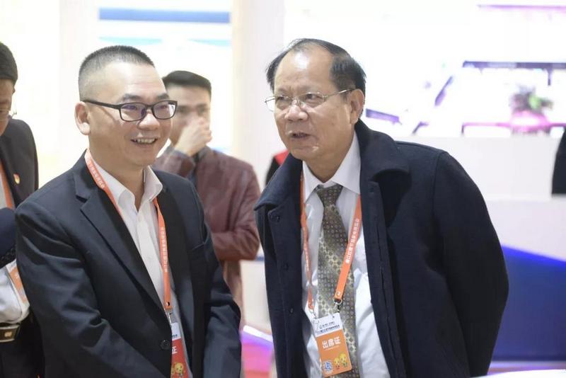 红橙盛会，游艇会yth0008炫彩——游艇会yth0008旗下数十家分公司如约而至 (17).jpg