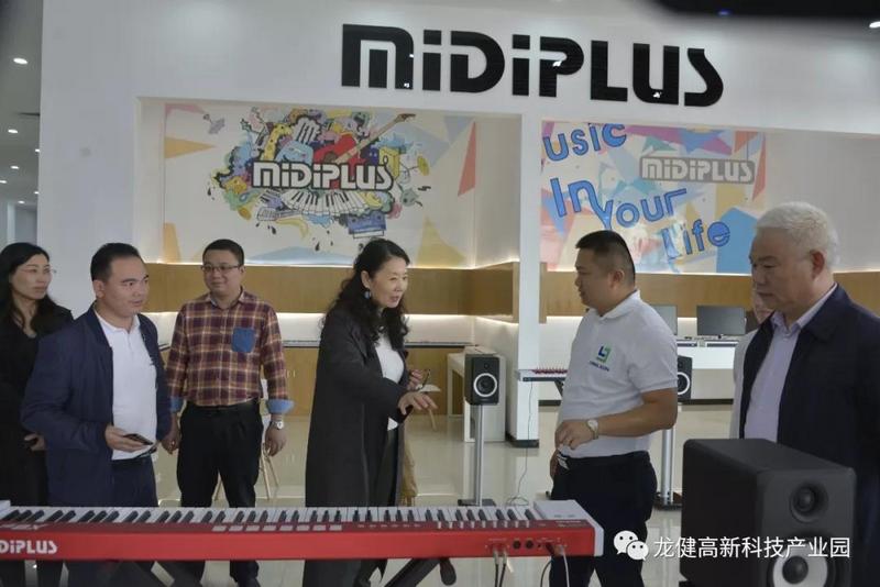 广东石油化工学院与游艇会yth0008开展校企合作促成果转化、产业发展、人才培养、就业实训 (5).jpg