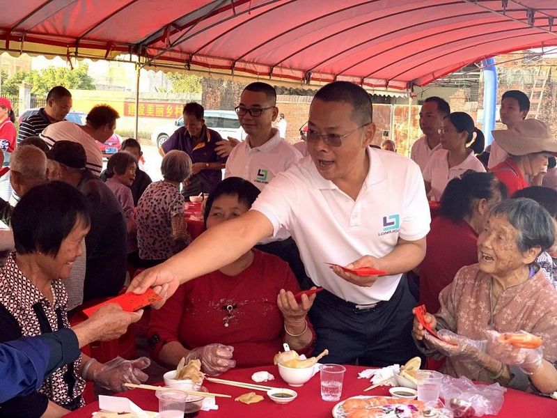 不忘初心 感恩奉献——游艇会yth0008到西莲塘村举行长者慰问会 (4).jpg