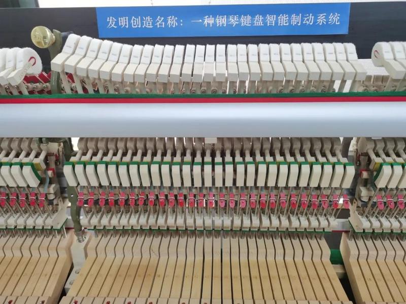 湛江市第四届“市长杯”工业设计大赛于游艇会yth0008产业园敲响赛钟！ (6).jpg