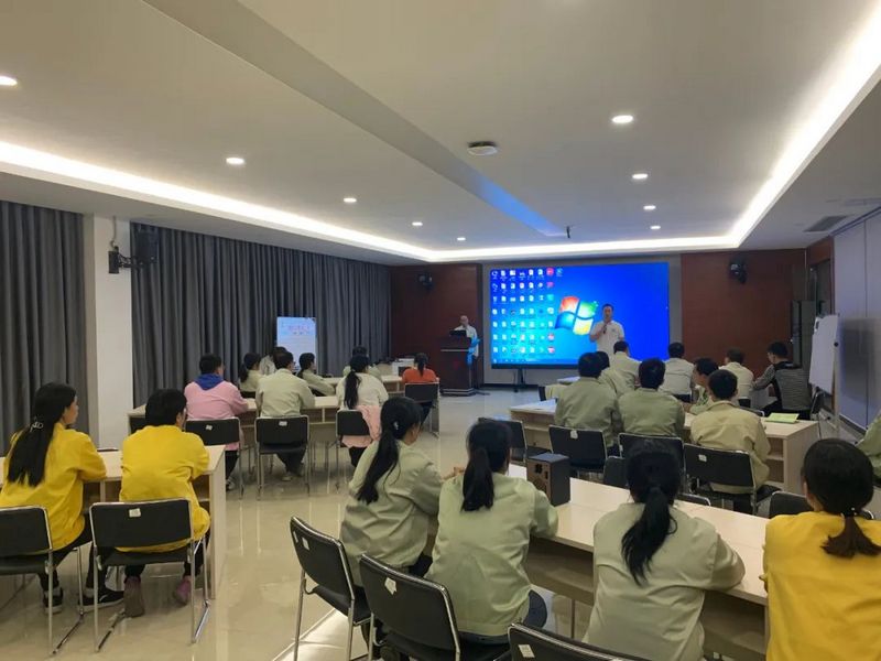 游艇会yth0008高新科技产业园专业技术课程成为培育创新研发技术专才的沃土 (5).jpg